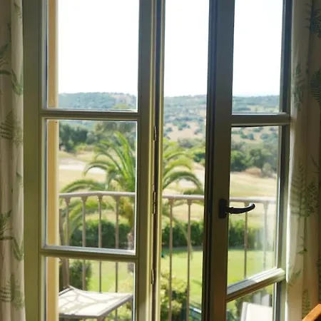Adosado For Rent In Sotogrande