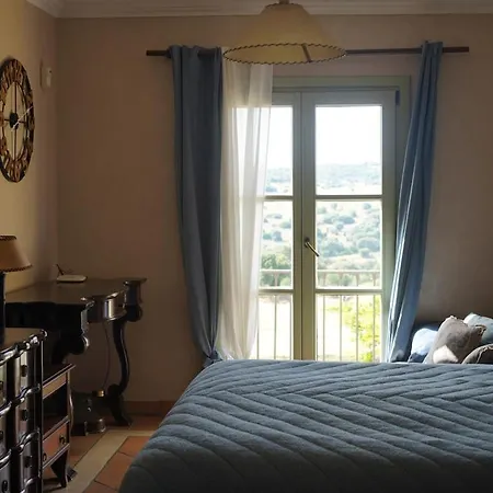 Adosado For Rent In Sotogrande *