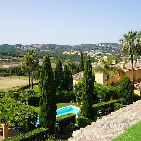Adosado For Rent In Sotogrande Chalet