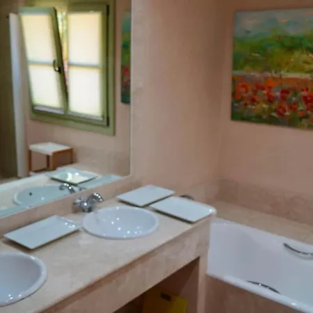 Adosado For Rent In Sotogrande